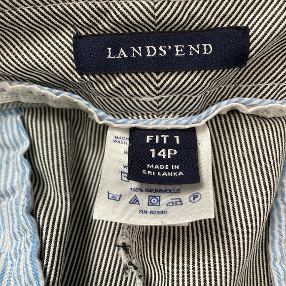 Lands’ End 
14P Fit 1
Seersucker - Picture 3 of 5